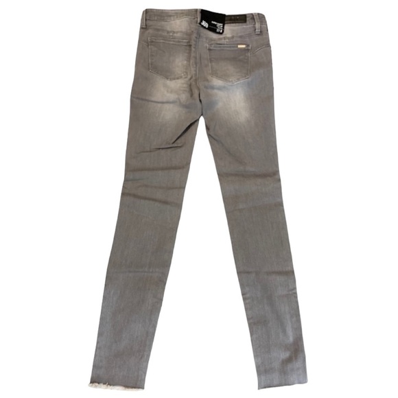 NWT ARMANI EXCHANGE Mid Rise Super Skinny Lift Up Jeans - Size 27 - Picture 4 of 12